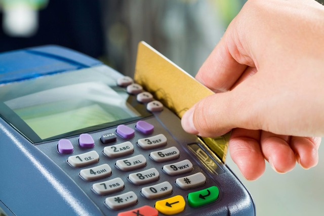 Contran libera pagamentos e parcelamentos com cartões de crédito e débito Parcelamento de multas e licenciamentos foi liberado na manhã desta quarta-feira (18). (Foto: Reprodução Internet)