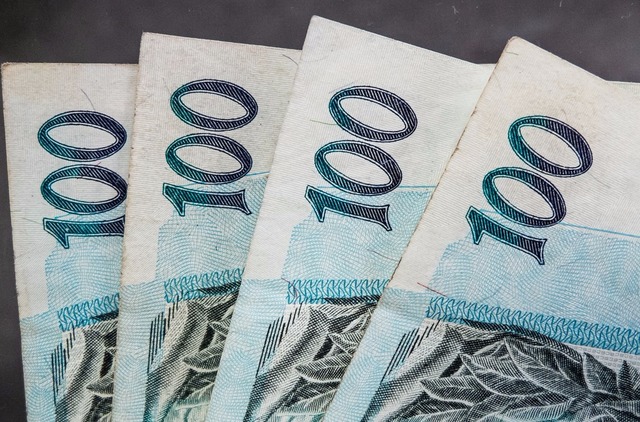 Receita libera nesta sexta consulta ao 4º lote do Imposto de Renda de 2017 4º lote da restituição vai liberar R$ 2,7 bilhões (Foto: ´Rafael Neddermeyer / Fotos Públicas)
