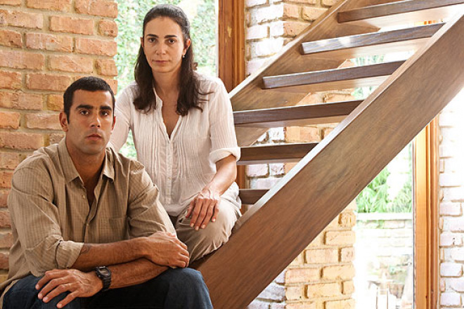 Exame alemão inocenta filho de Isabel no caso de doping A ex-jogadora de vôlei Isabel e seu o filho Pedro Solberg
Foto: Paula Giolito - 30.set.11/Folhapress