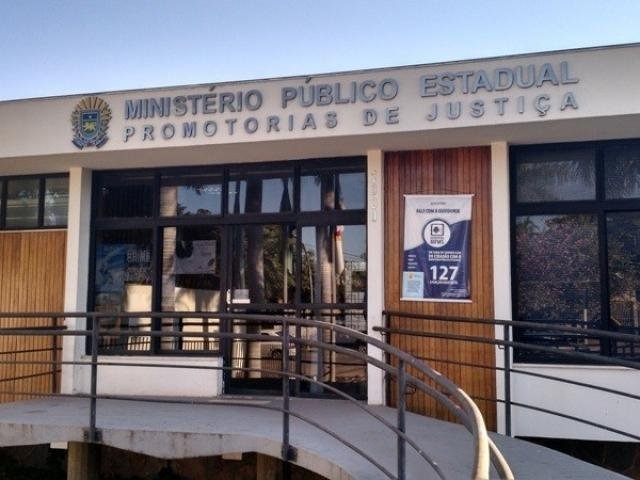 Juiz manda prefeitura de MS demitir 278 professores temporários Liminar atendeu ao MPMS, que cobra contratação de aprovados em concurso para a Educação de Corumbá. (Foto: MPMS/Divulgação)