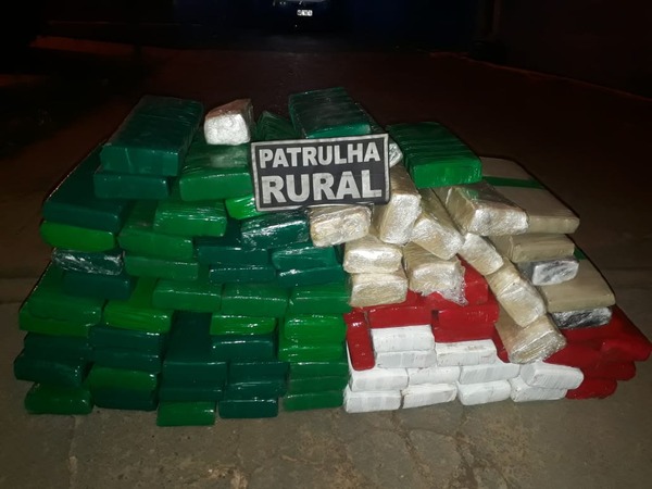 Patrulha Rural apreende cerca de 80 quilos de maconha em veículo Foto: Divulgação 2º BPM