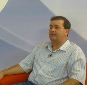 Deputado Eduardo Rocha esteve no estúdio da TV Perfil para entrevista