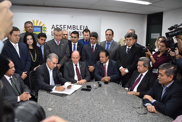 Governador enviou projeto em caráter de urgência à Assembleia, que aprovou o projeto hoje. Foto: Divulgação FIEMS