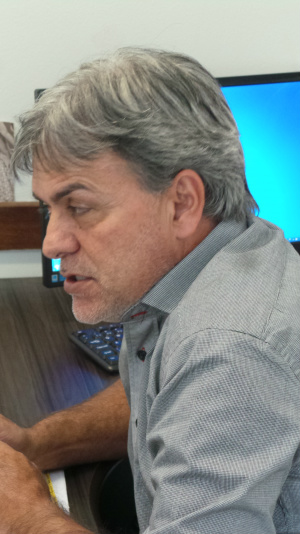 Jorge Aparecido Queiroz, de 51 anos, o ‘Jorginho do Gás’ (PSDB), encerrou, no final de 2016, seu 2º mandato como presidente da Câmara de Três Lagoas (Foto: Lucas Gustavo)