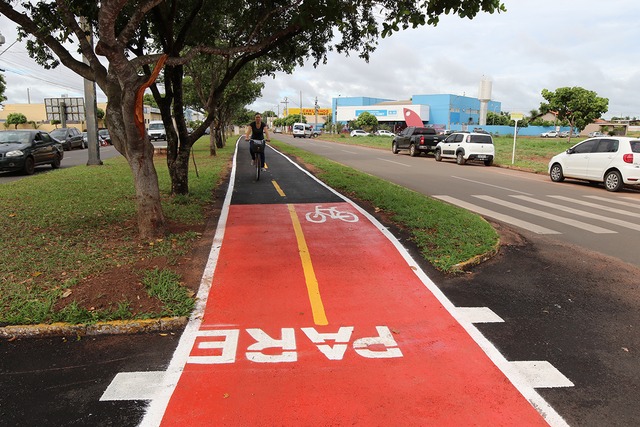 Ciclovia da Avenida Filinto Muller é finalizada