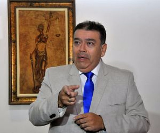 Advogado alega esquizofrenia sobre homem que furtou corpo Advogado de defesa disse que José Gomes é esquizofrênico - Foto: Foto: Valdenir Rezende / Correio do Estado
