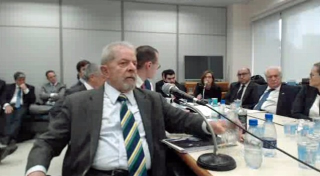  Lula chegou ao prédio da Justiça Federal por volta das 13h50. (Foto/Assessoria)