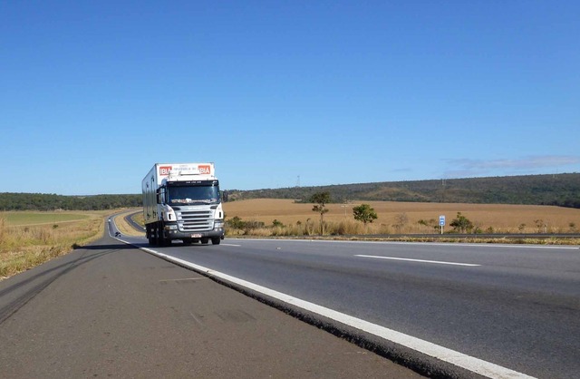 Embate entre caminhoneiros, governo e CNI sobre a tabela de frete ainda vai longe. Foto: Divulgação CNI