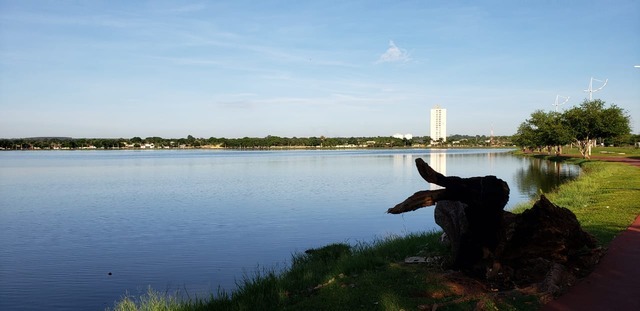 Quinta-feira de calor, porém há previsão de chuva em Três Lagoas Nuvens apareceram nas primeiras horas da manhã e foram registrados 27°C. (Foto: Ricardo Ojeda)