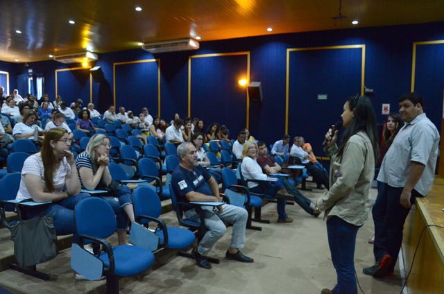 É importante a capacitação periódica das nossas equipes de Saúde para que haja sintonia e eficiência nos procedimentos e medidas que devem ser adotadas”, ressaltou Alcides. (FOTO: SECOM TRÊS LAGOAS)