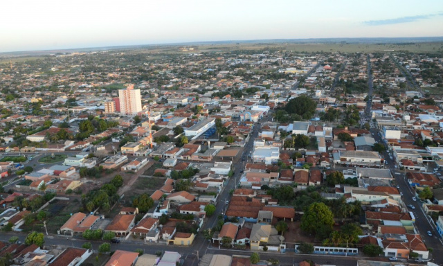 Paranaíba será a próxima etapa da Caravana da Saúde A Caravana da Saúde se despede de Três Lagoas e segue para o município de Paranaíba, importante município do Bolsão que tem sua economia voltada para a pecuária de corte e industrialização (Foto: Parada 10)