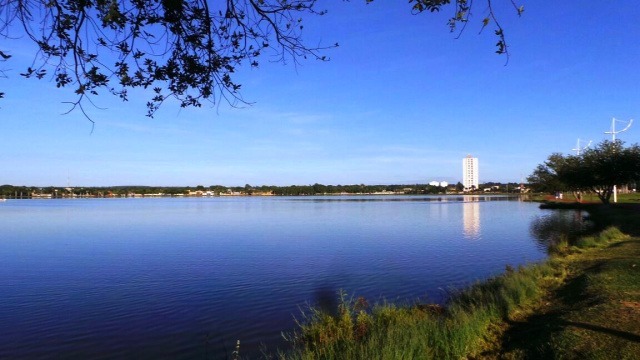 Temperaturas permanecem elevadas em Três Lagoas Os termômetros podem marcar até 37ºC. A mínima prevista é de 25ºC. (Foto: Ricardo Ojeda / Perfil News)