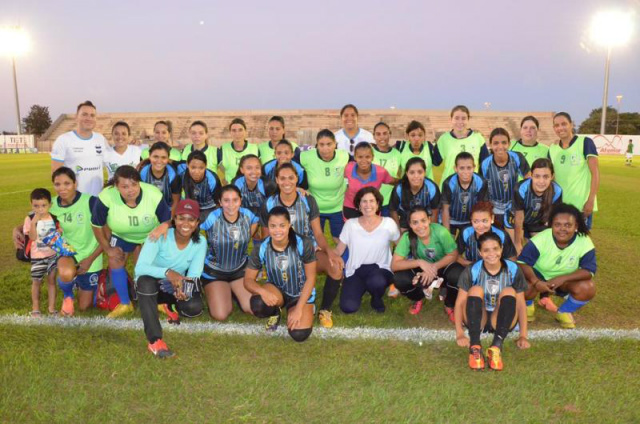 A categoria adulta feminina o time da Sejuvel venceu a equipe de Andradina por dois a um.