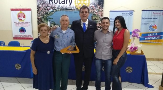 Policial Militar de Mato Grosso do Sul é homenageado pelo Rotary Club como profissional do ano Assessoria de Comunicação Social do 2°BPM.