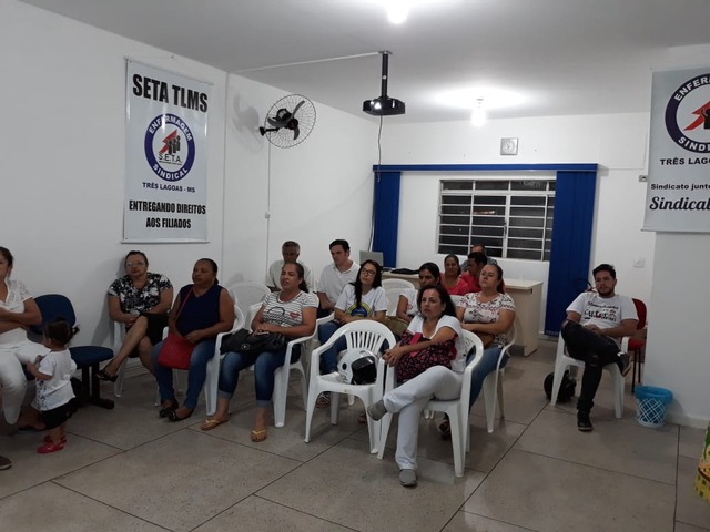 Trabalhados do Hospital Auxiliadora rejeitam proposta de reajuste Contraproposta foi apresentada minutos antes da assembleia (Foto/Assessoria)