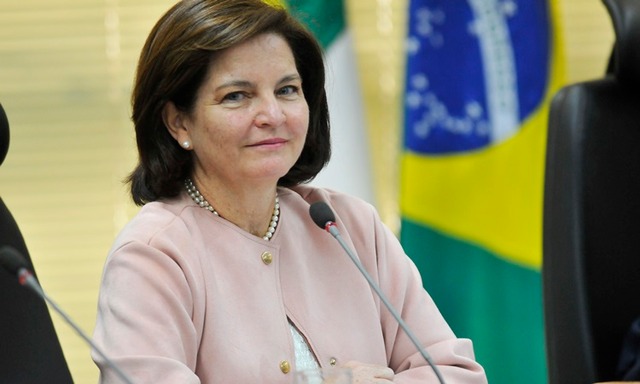 Raquel Dodge toma posse no cargo de procuradora-geral da República Raquel Dodge diz que deve garantir que ninguém esteja acima da lei (Foto/Divulgação)