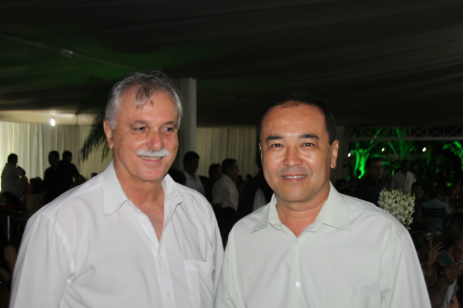 Comando do 2º BPM homenageia militares em noite de confraternização Luiz Pascoal Secco, presidente do Sindicato Rural de Três Lagoas e o diretor regional da Agesul, Dirceu Deguti Vieira Filho também marcaram presença na festa de confraternização do 2º BPM