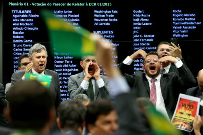Por 38 a 27, comissão aprova parecer a favor do impeachment de Dilma O parecer aprovado na comissão será encaminhado ao plenário da Câmara. (Foto: Wilson Dias/Agência Brasil)