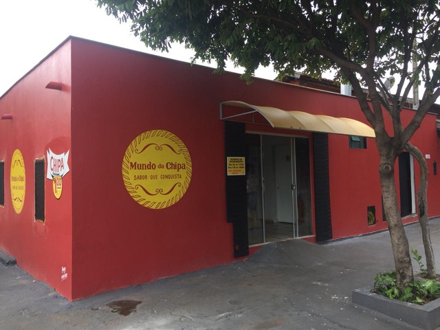 Mundo da Chipa entra em campanha por Milena e doará metade da venda de chipas no próximo sábado Primeira loja do Mundo da Chipa, na Rua Duque de Caxias.