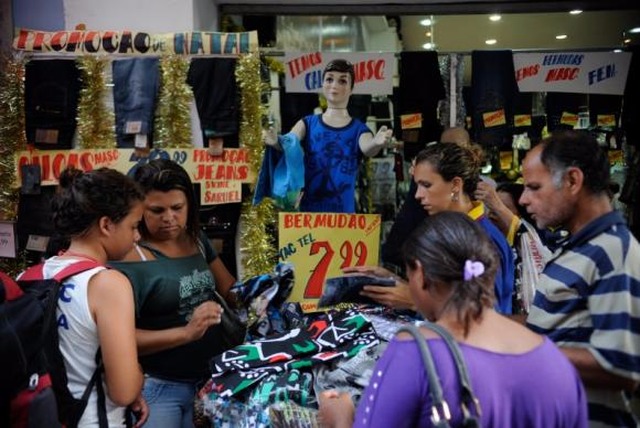 O estudo atribui os altos índices de irregularidade à complexidade da burocracia no país. (Foto:Arquivo/Agência Brasil)