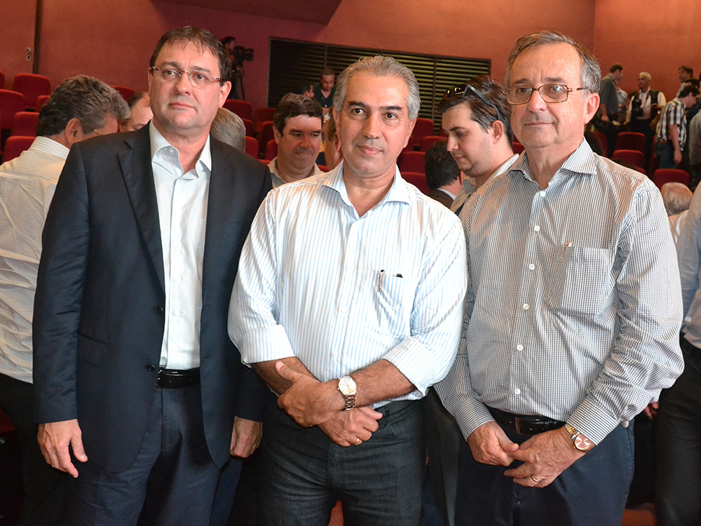 Para Longen, Programa de Recuperação de Pastagens contempla cadeia produtiva O diretor-executivo de transferência de tecnologia da Embrapa, Waldyr Stumpf Júnior, também participou do evento e avaliou a inciativa como positiva. (Foto: Assessoria)