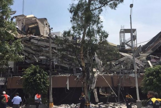 Terremoto no México deixa pelo menos 47 mortos O sismo, que sacudiu fortemente a capital mexicana nesta tarde, também causou numerosos cortes no serviço elétrico, vazamentos de gás e interrompeu o serviço de telefonia. (Foto:Arquivo/Agência Brasil)