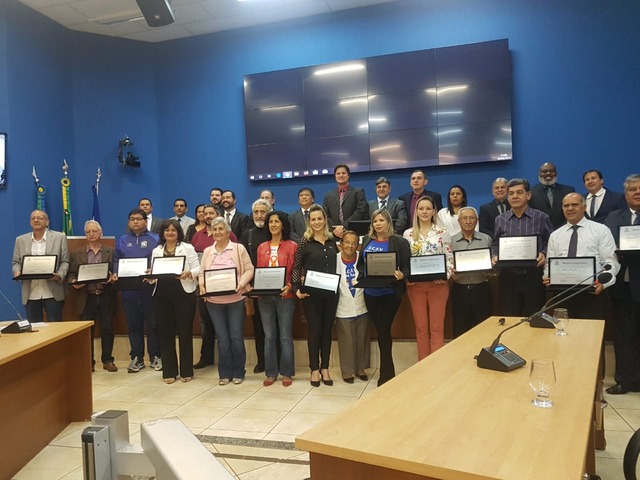 Associação Protetoras de Três Lagoas recebe homenagem de André Bittencour Associação Protetoras de Três Lagoas recebe homenagem de André Bittencour