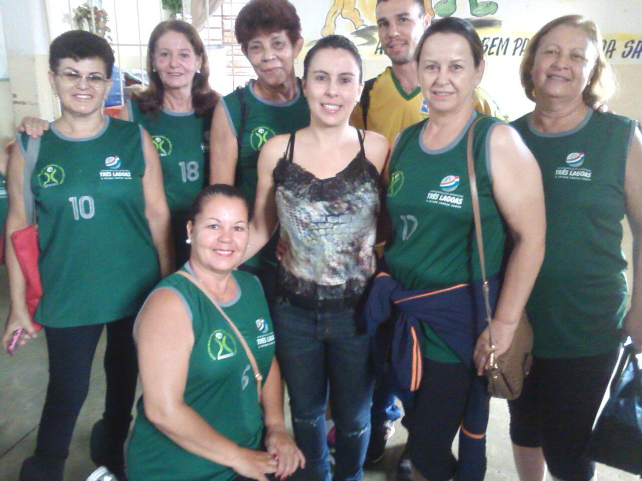 Representaram o Município aproximadamente 37 atletas, que são treinados pelo professor Fabrício de Lima, sendo que eles se destacaram nas competições de vôlei adaptado, caminhada, truco, dominó, dama e buraco. (Foto: Assessoria)