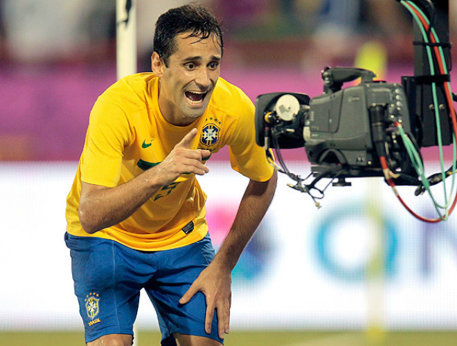 Autor de dois gols da vitória brasileira, Jonas
Foto: Globoesporte.com