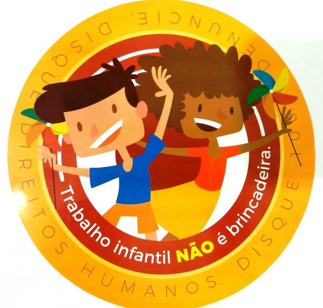 Saúde de Três Lagoas realiza panfletagem sobre saúde do trabalhador e trabalho infantil