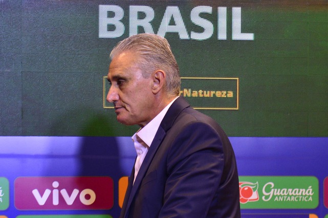 Mãe do técnico Tite, Ivone Bachi morre aos 83 anos em Caxias do Sul O técnico Tite durante convocação da Seleção Brasileira na sede da CBF, no RJ. (Foto: Saulo Angelo/Futura Press/Folhapress)