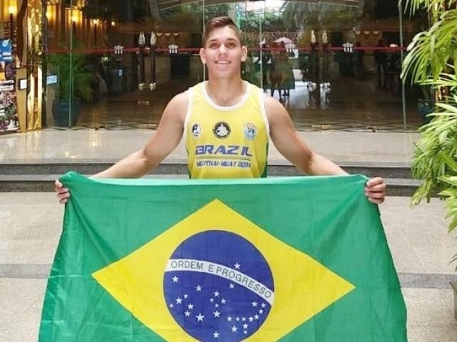 Lutadores representam MS no mundial de Muay Thai na Tailândia Álisson conta que conheceu o esporte em 2014 ainda com 14 anos. (Foto: Divulgação)