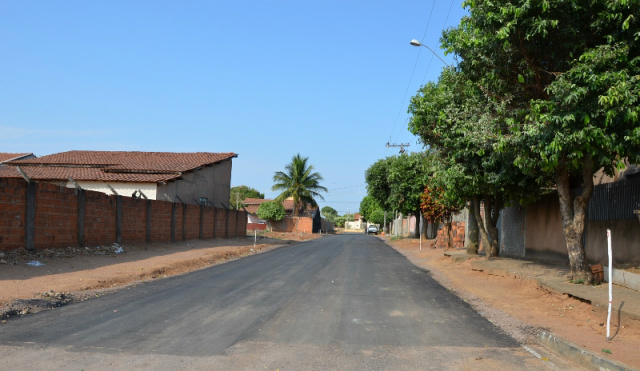 Via em que o asfalto já chegou no bairro Bela Vista (Foto: Divulgação)