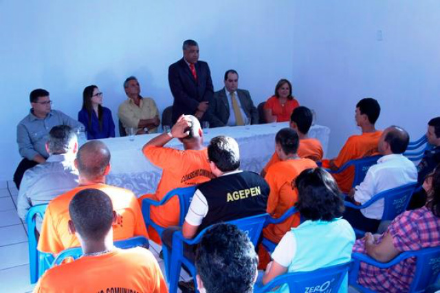 Revitalização do presídio de Cassilândia possibilita mais ações de educação e saúde aos internos O diretor-presidente da Agepen destacou a utilização de mão de obra dos próprios internos do presídio na reestruturação (Foto: Divulgação)