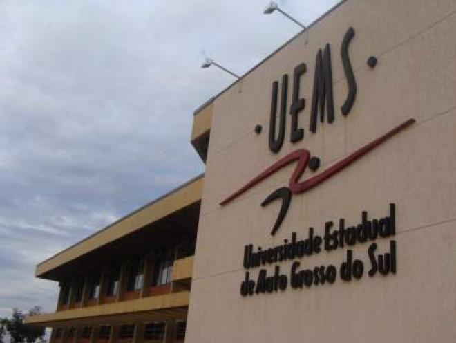 A Universidade Estadual (UEMS) oferta 2,3 mil vagas (Foto: Arquivo)