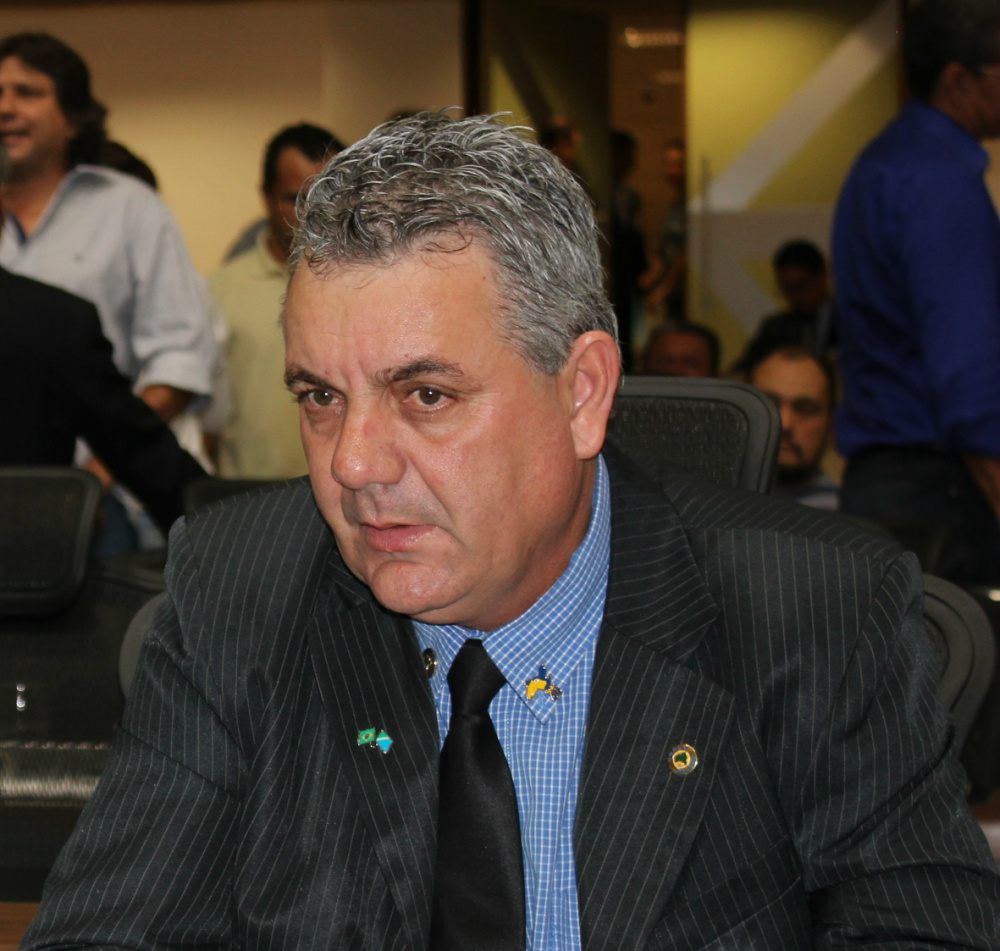 Deputado Guerreiro pede viatura de grande porte para Aparecida do Taboado Uma viatura de grande porte tipo