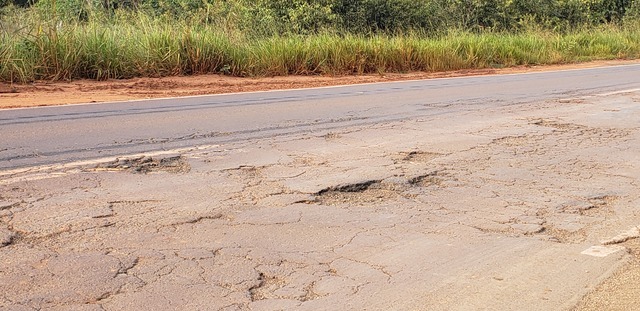 DNIT confirma retomada das obras de restauração da BR-262 BuRaco-262: finalmente as obras começam a sair do papel. Na foto, a região do Córrego do Pombo. Foto: Ricardo Ojeda