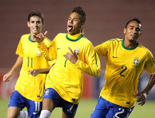 Neymar faz dois gols e dá passe para outro, e Brasil goleia o Chile Neymar é o artilheiro do Sul-Americano Sub-20 com sete gols marcados até agora (Foto: Reuters)