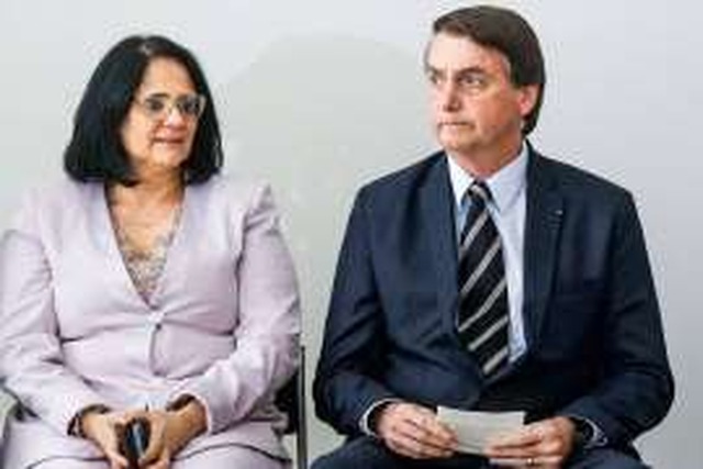 Ministra Damares Alves pede a Bolsonaro para deixar o governo © Dida Sampaio/Estadão Conteúdo A ministra Damares Alves disse ao presidente Jair Bolsonaro que quer deixar o governo