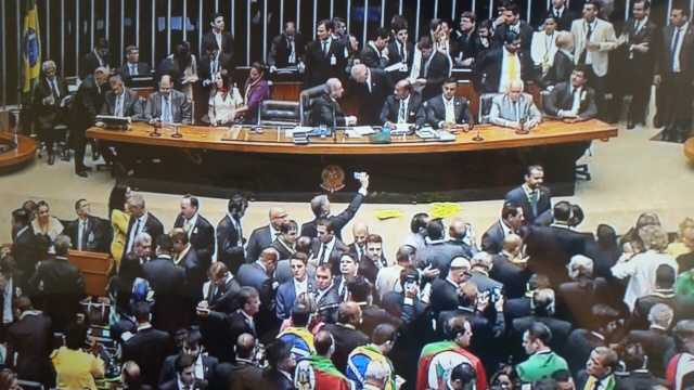Plenário abre sessão para votar pedido de impeachment de Dilma Plenário na câmara dos deputados inicia a votação (Foto: Divulgação)